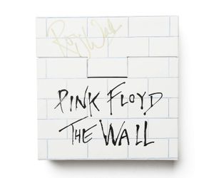 pink floyd the wall album value