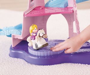 Little People Disney Princess Rapunzel & Maximus Horse Doll Playset 